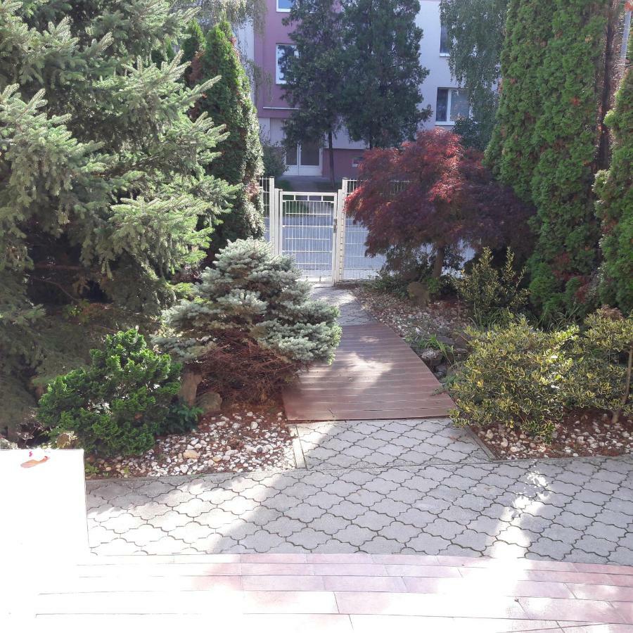 Villa Kysucka Senec Exterior foto